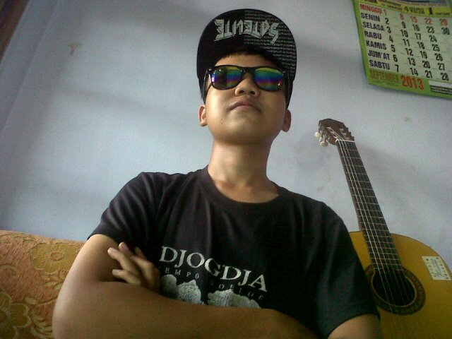 Fingerstyler from Klaten, Central Java, Indonesia