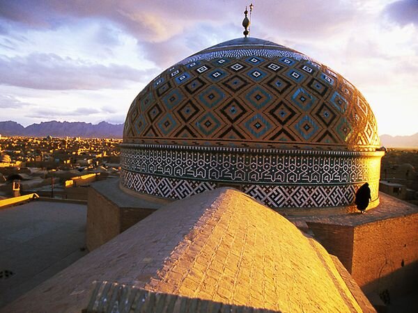 We are dedicated to unveiling the true, hidden Iran, and promote travel to the ancient country