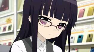 Tch...Ririchiyo Shirakiin, 16 years old. Half human half demon...need anything else?