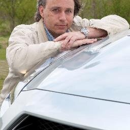 Freelance autojournalist. Sdu Uitgevers. Advocatie.nl. Twittert op persoonlijke titel.