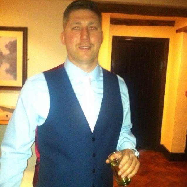 bartontcbr's profile picture. East end boy charlton fan