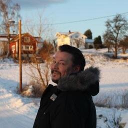 Twittrer i egenskap av meg selv. Alltid uansett.
