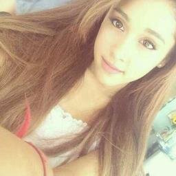 this is a free follow so please follow my account @ArianasssAngel ,, i will follow back!