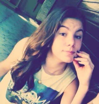 Sorria,alguem pode se apaixonar pelo seu sorriso