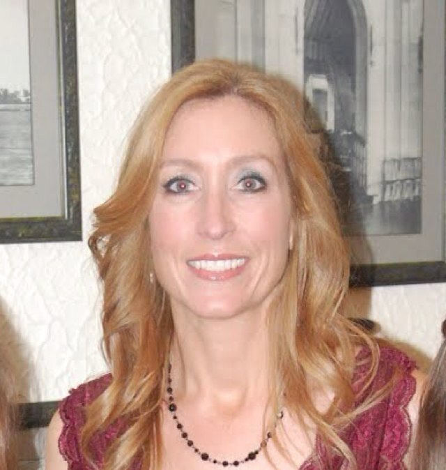 StephC0209's profile picture. Mom of twins. Wife. Entrepreneur. Lover of chocolate :)