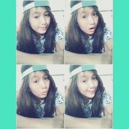 shellachan_'s profile picture. Stop making idiot people famous . | Student at SMKn 17 | The true fan of chelsea | Simple girl .