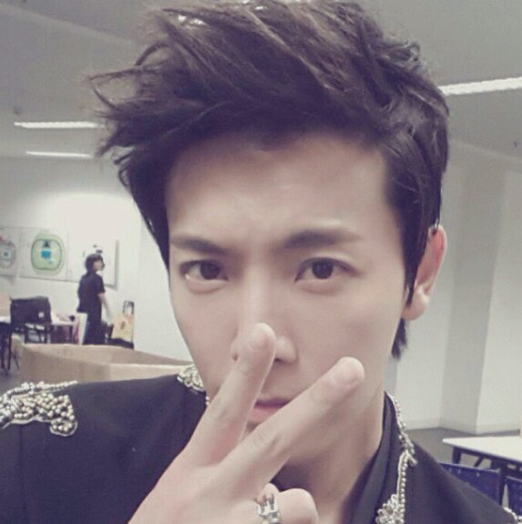 ganteng.
