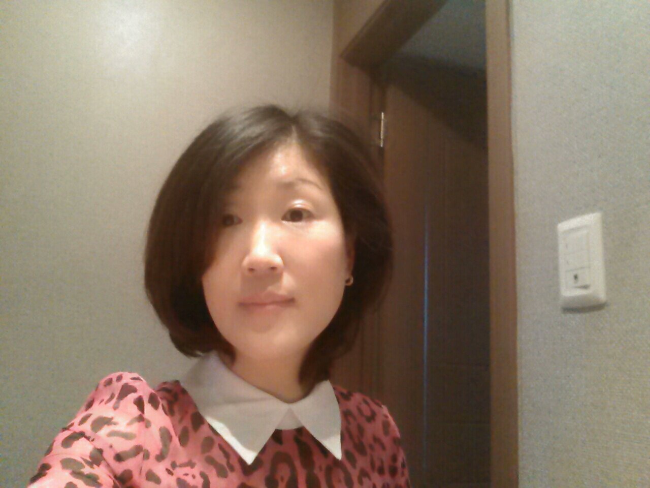 부산살고 회사원입니다.