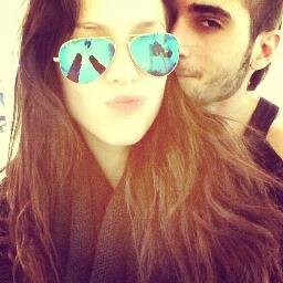 Hoje eu queria aquele abraço, sim, o teu! Oficializado por: @sophiaabrahao ! Since: 03/03/2013