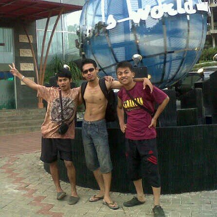 enjoy chairman @romzindustries