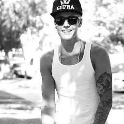 justin drew bieber chapame ◔◡◉ #followback 12/10/11 ♥ 09/11/13 ♥