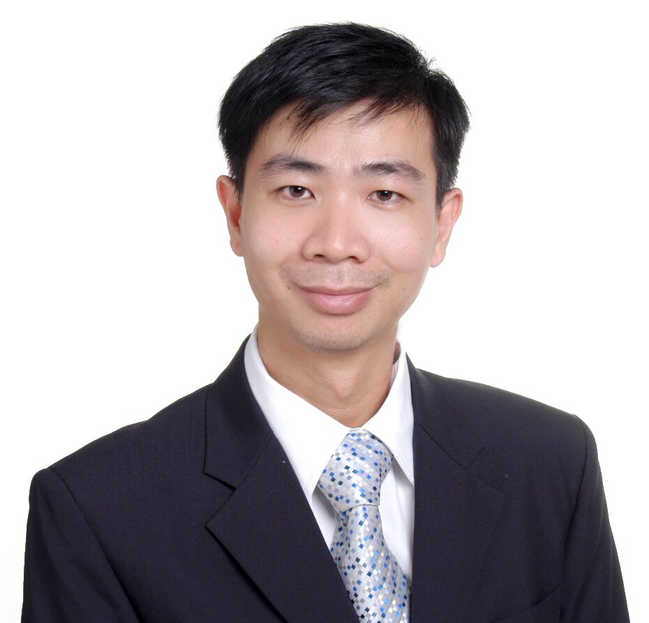 Real Estate Salesperson whose aim to help investor to make their asserts work harder.