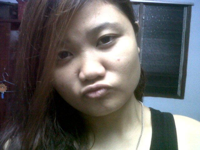 Anak campuran Malay+Chinese ! Nineteen ! Being a Student Again☺ . Already Taken by Muhammad Hanafi♥ILYSM!
