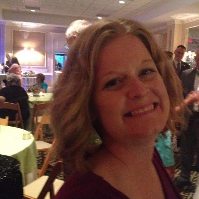 litleredd's profile picture. 