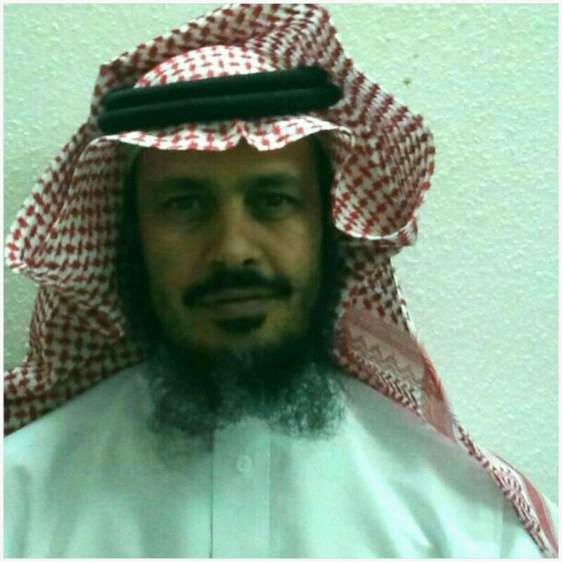 ‏شاعر .. واتمنى التواصل مع كل مُحب .. ..