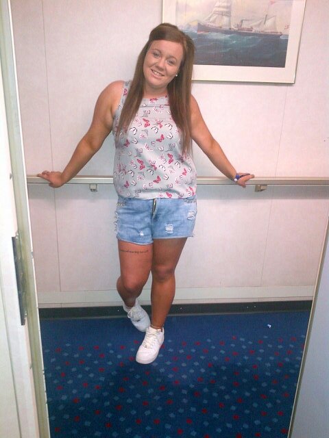 shanclarkxo's profile picture. 20 years old from glasgow, steven xx                         SALOU & IBIZA 14