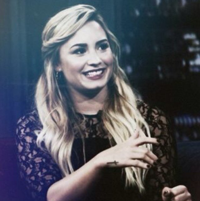 #lovatick and #dierctioners . Факкинг пессимист , мир разачарований и боли .