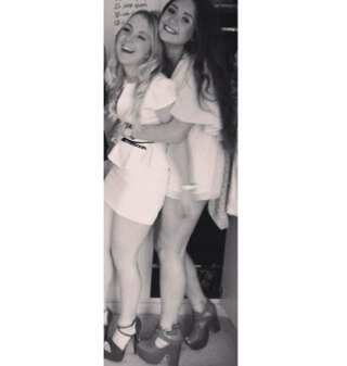 @katiesimpson22 @meg_parker16  follow personal's :)