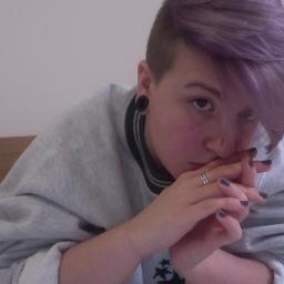 Fine Art student @Nottingham Trent. I work in a sweet shop. Fond of 'arry potter, youtube channels, dogs and beverages.