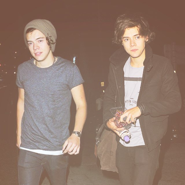 BlondieTwinsBu's profile picture. Ethan And Aiden here. Our of account @blondietwins_rp go hacked.. Edward single/bi/looking (: Harry single/gay/looking