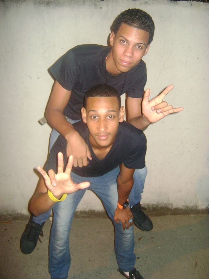 Hulmirde desde chik ------------------------------- Crazy!~~ Jodeera;;CuuerO;;LOz Panaz;& Piila Eh baina MAh! [ SoBre Me ]---- VakaniizimOh Con El TO MundO.
