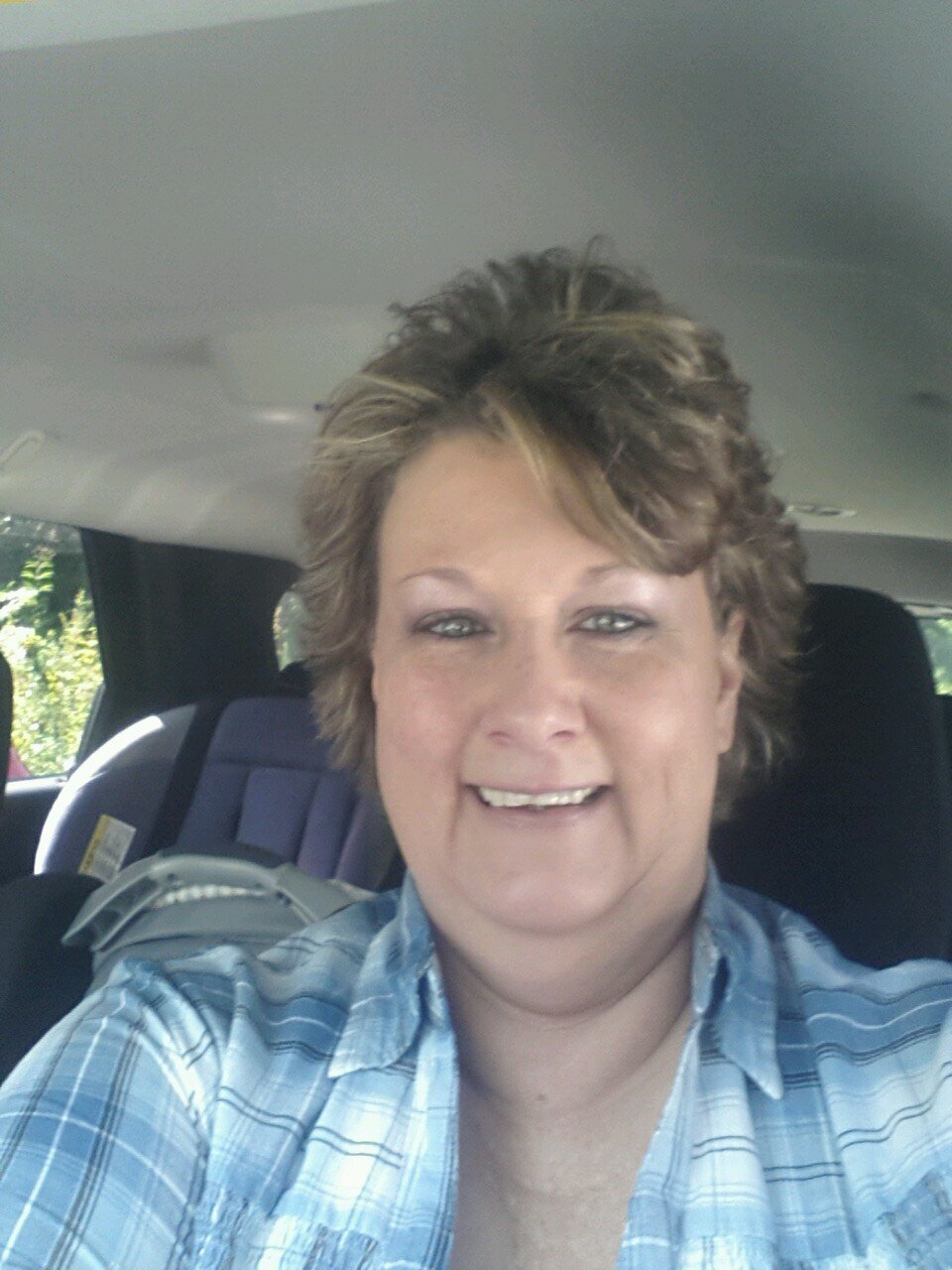 mfields122965's profile picture. 