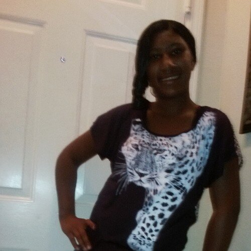 MI NAME IS KIMBERLY SINGLETON.I AM 20 YEARS OF AGE.I HAVE 2 KIDS WHICH EVERYONE ALREADY KNOWS ME N MI KIDS PRETTY MUC