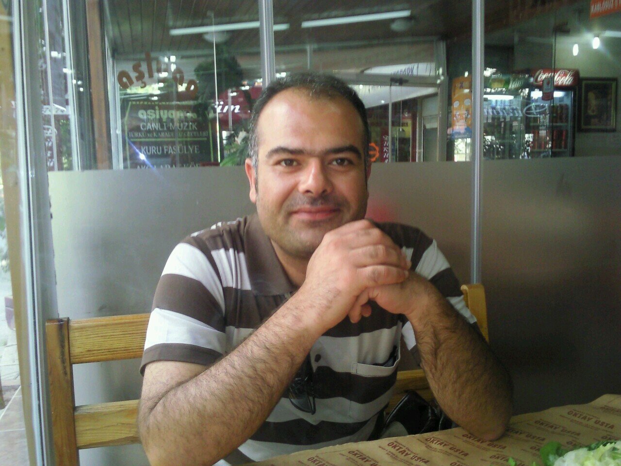 leventsezgin73's profile picture. tarihci ve uluslar arasi kamu hukukucusu