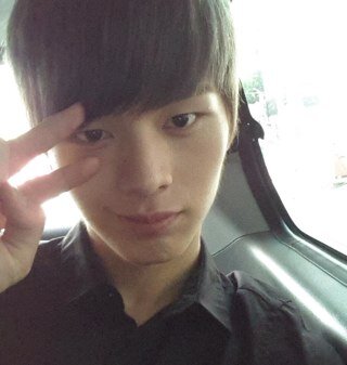 ` ↷ ✩ — Verified Roleplayer @paperstarsrp┊Yook Sungjae of BTOB┊#95liner (0502)┊BTOB's giant maknae┊Heart is locked up eue ✩