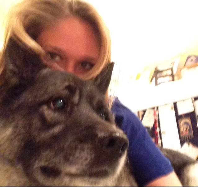 Cass615's profile picture. Wife to a Rockstar Politician, Daughter to my amazing parents and Sister to a driven brother