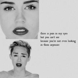 I love Miley Cyrus,She is my idol,thank you for being you Miley
3333333333333 :*