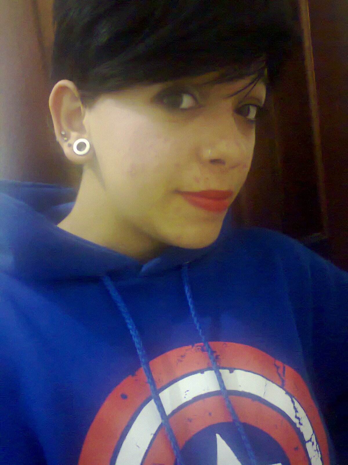 toda positividade eu desejo a você, pois prescisamos disso nos dias de luta, o medo segue os nossos sonhos!!! 
           17 anos