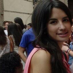 Estudiante de Administrasción yDirección de Empresas en la UGR, si quieres puedes