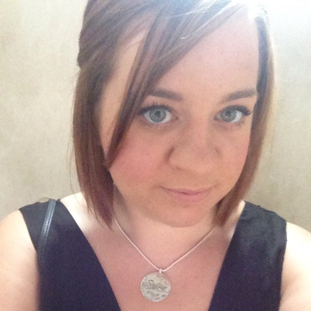 Natalie. 25. Animal lover, vegetarian, psychologist, SEN teaching assistant.