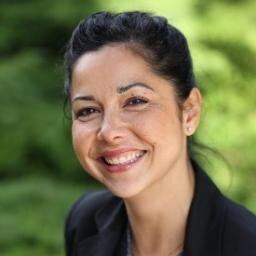 MarieCourtois2's profile picture. Networking evangelist, career advice giver (and taker)