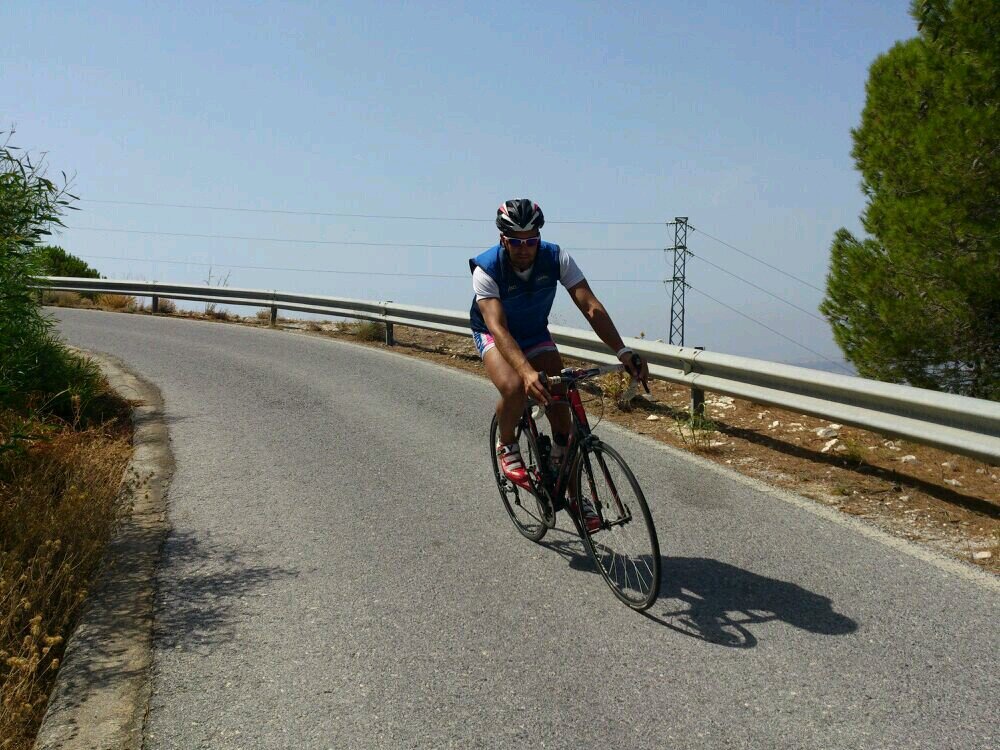 Deportista. Remero del RCM. Licenciado en ADE. Finisher IM LANZAROTE y maratoniano anchote