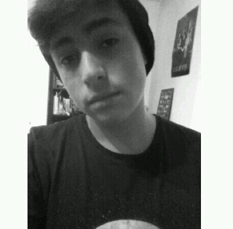 diog__'s profile picture. follow @overskate_