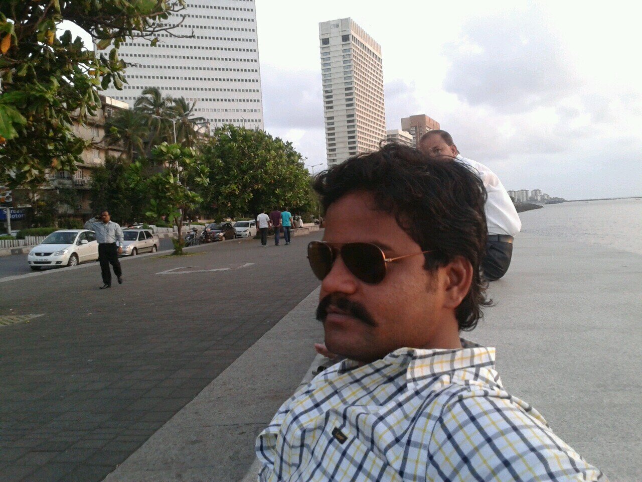 suresh44469254's profile picture. 