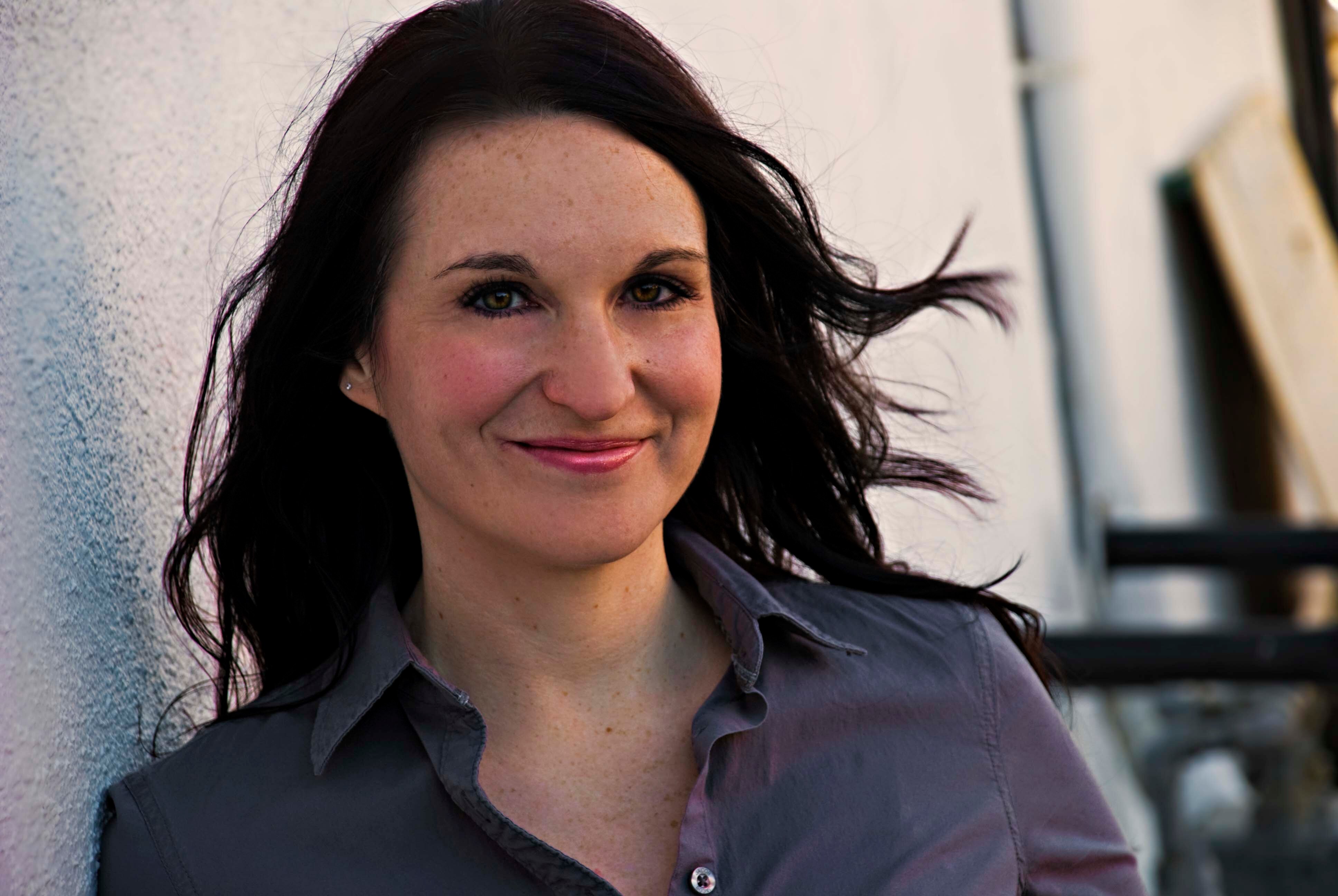 Executive Coach, executive leader, passion for developing, supporting, engaging and inspiring people to be their best! Lover of concerts, campfires and friends.