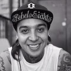 fancycake01's profile picture. Middle fingers up if you don't give a fuck