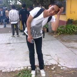 Yo sigo siendo el mismo así es que ya me conoces perfectamente XD! sígueme y te sigo LOL así de facil C: