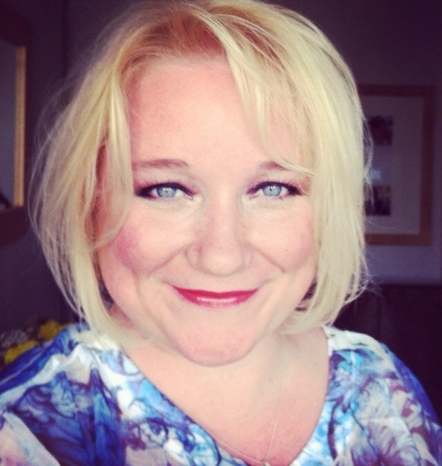 ShelleyNelson73's profile picture. singer, writer, producer, amnesiac.