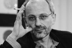 Александр Гордон.
Новый официальный аккаунт. Опасайтесь подделок
http://t.co/bLmWSRtcrA