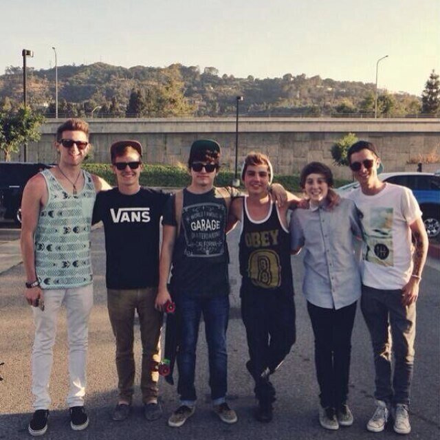 One day, your bio will say 6/6 :)