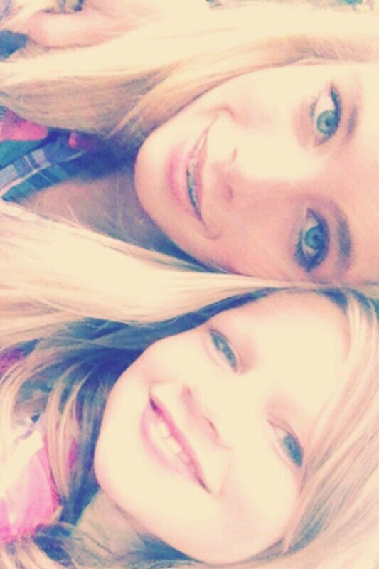 vv kloetinge mc1/pontes bergweg 2sa @(s)cool/lovemybff ymke en anne/single/wapp moet je vragen/loveyouxoxo