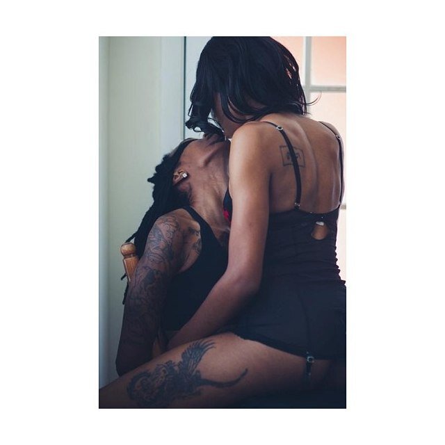 Do you need relationship advice? Are you trying to get over someone? Want to win him or her back? Just follow back and dm me or @ me.