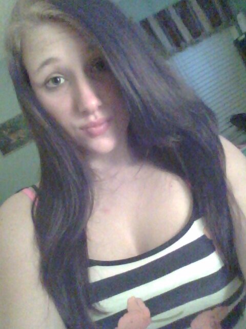 idgaf what people thank get to kn me before you try and judge me #TEAM PRETTY #TEAM SWEET