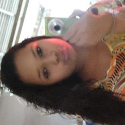 amo quem me ama ,e oro por quem me odeia