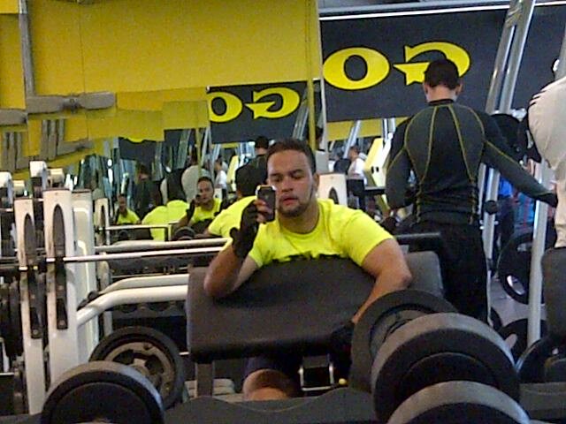 lalejandro08's profile picture. Emprendedor, Justo por naturaleza! La solidaridad hecha persona, trabajador! , apasionado de la Seguridad Fìsica y las leyes.