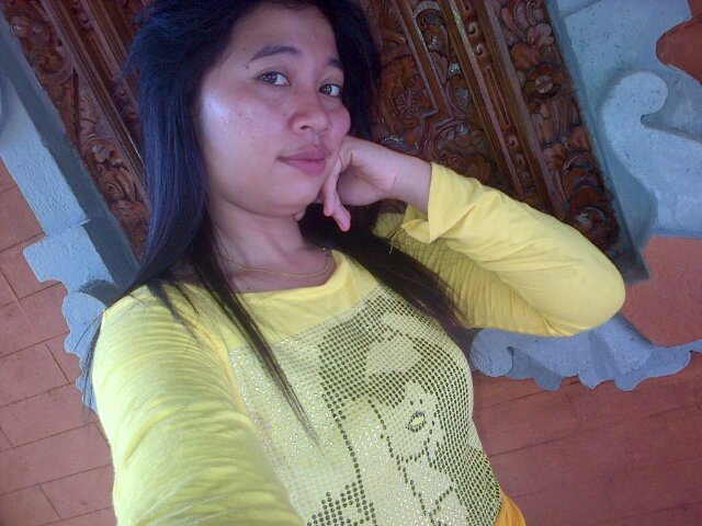 I'm Suar Lovelys
 from Selumbung
 work in SMAN 1 BEBANDEM
 beautiful and friendly